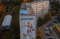 Niezwykły mural na bloku przy ul. Krynickiej